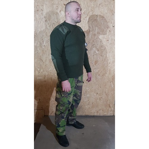 Свитер армии Португалии, олива, новый